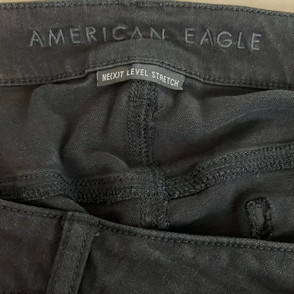 American Eagle Outfitters Super Hi-Rise Jegging in Black Distressed Button Fly - Picture 5 of 9